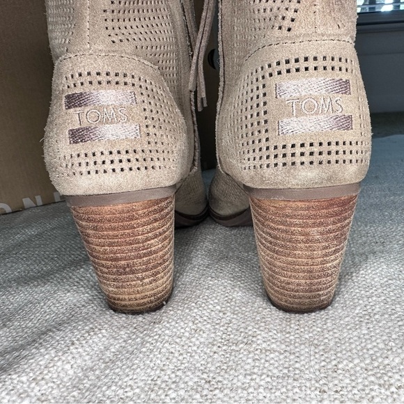 TOMS Majorca Peep Toe Bootie (Stucco Suede Perforated) block heel - Picture 16 of 16